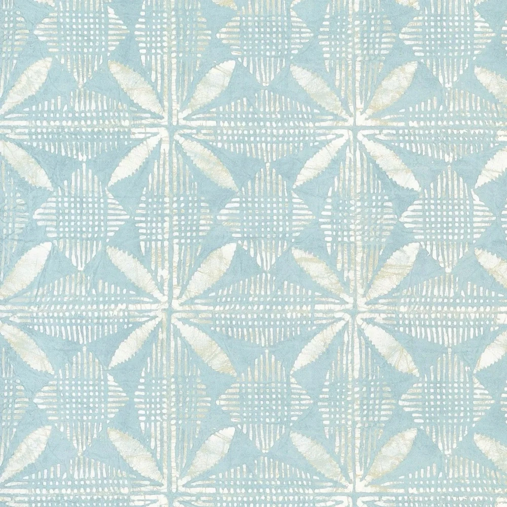 NWT Thibaut Wallpaper T15842 Tortuga Batik Light Blue 1 dbl Roll Vinyl Coastal